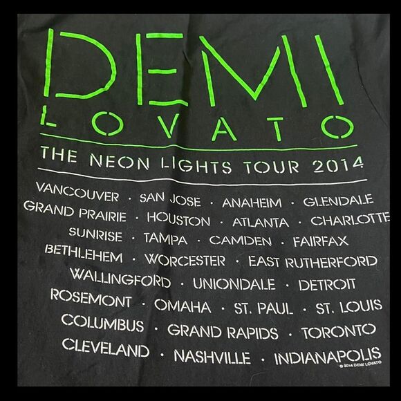 Demi Lovato Neon Lights Graphic TShirt Black Size Medium - Picture 2 of 5